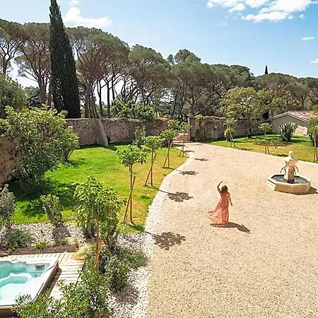 Chateau Du Parc - & Spas A